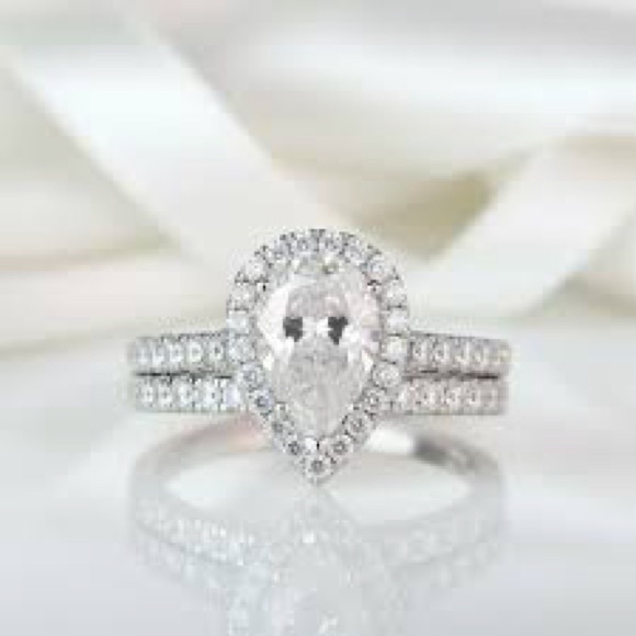 Stamped Silver Diamond Tear Drop Ring Size 5.5
